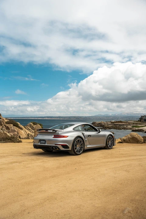 2017 Porsche 991 Turbo - Image 25 of 31