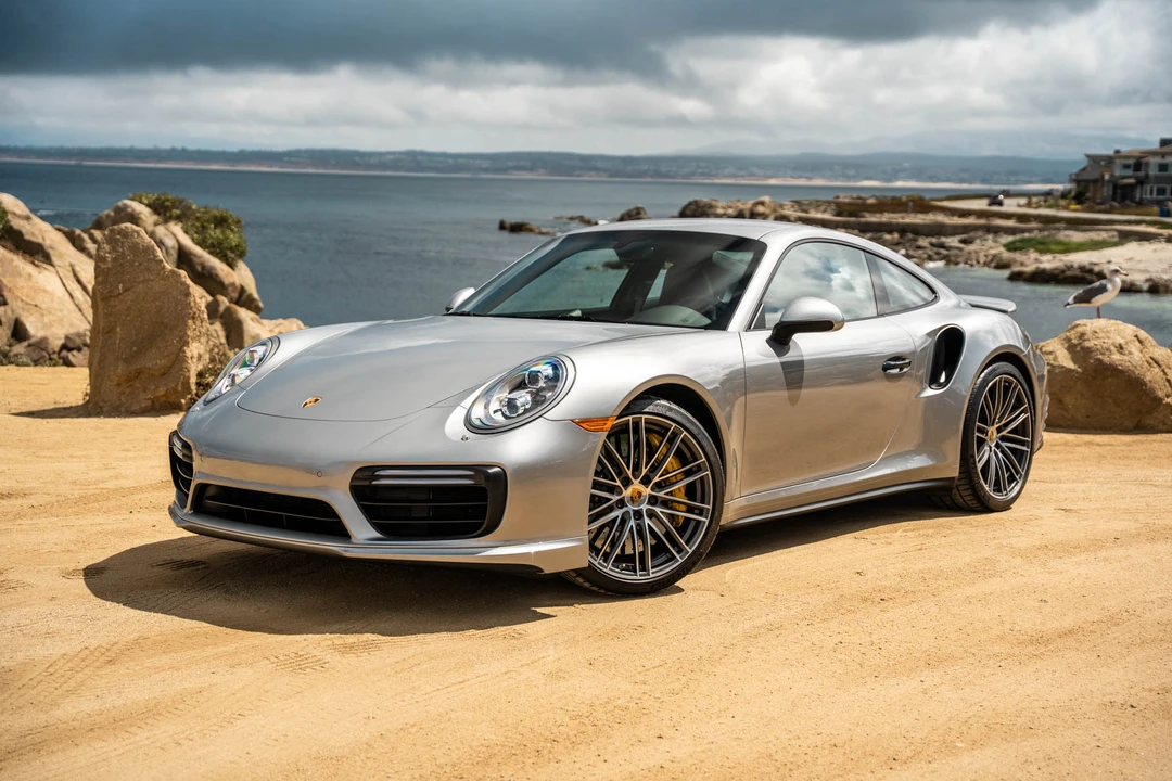 2017 Porsche 991 Turbo - Image 6 of 31