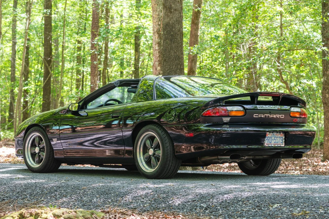 2001 Chevrolet Camaro SS 4th Gen - Image 14 of 31