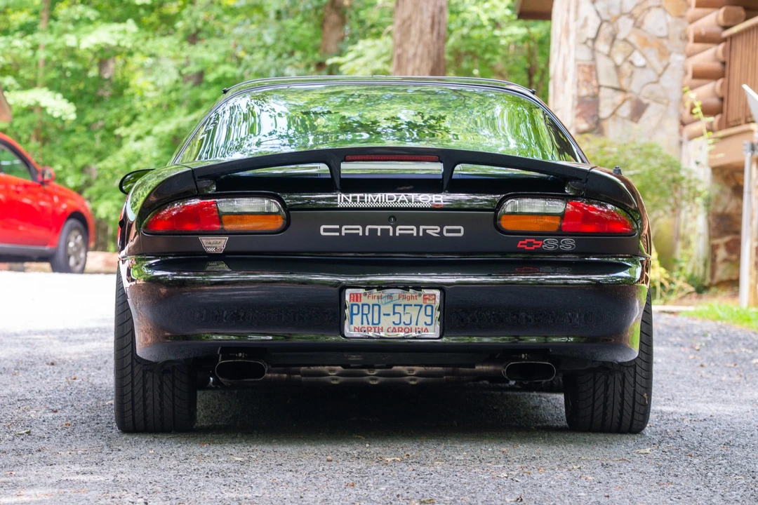 2001 Chevrolet Camaro SS 4th Gen - Image 16 of 31