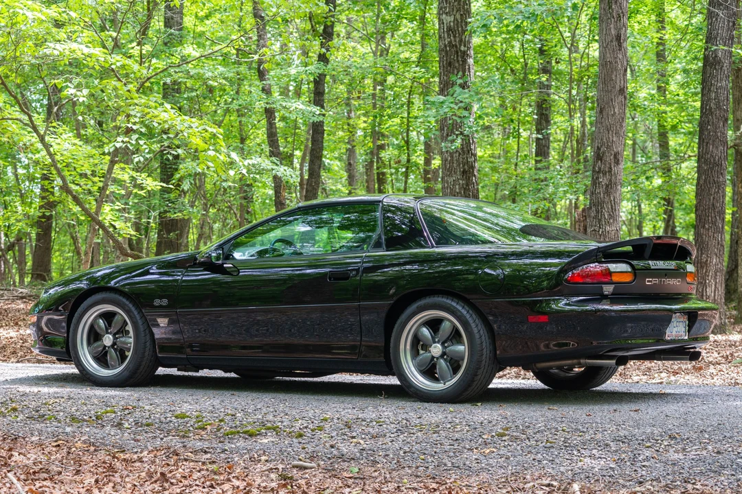 2001 Chevrolet Camaro SS 4th Gen - Image 13 of 31
