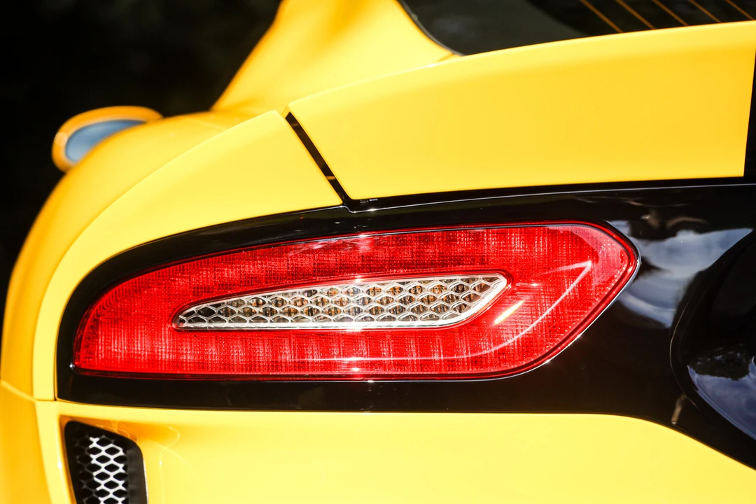 2013 Dodge Viper 5th Gen - Image 16 of 31
