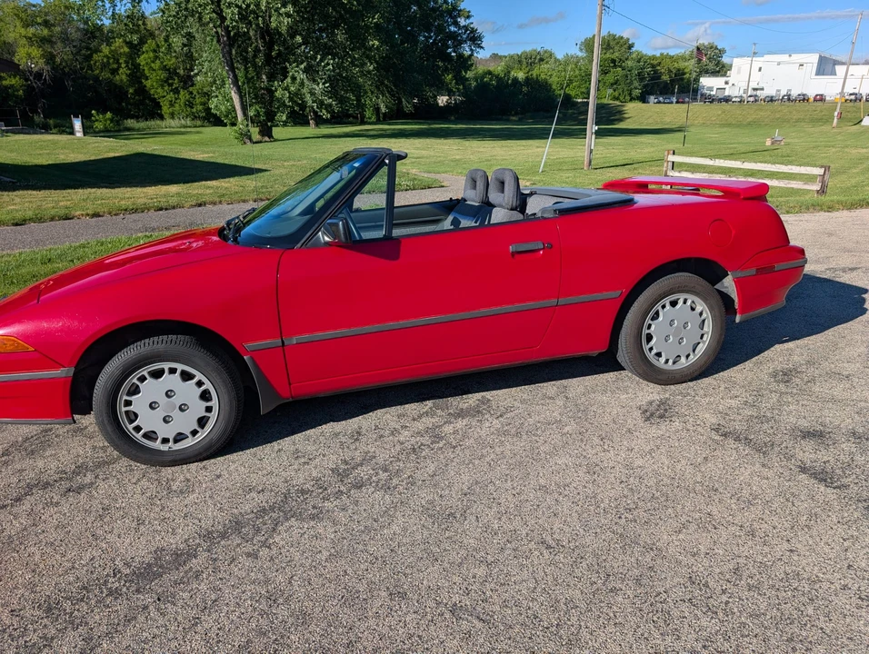 1991 Mercury Capri - Image 11 of 31