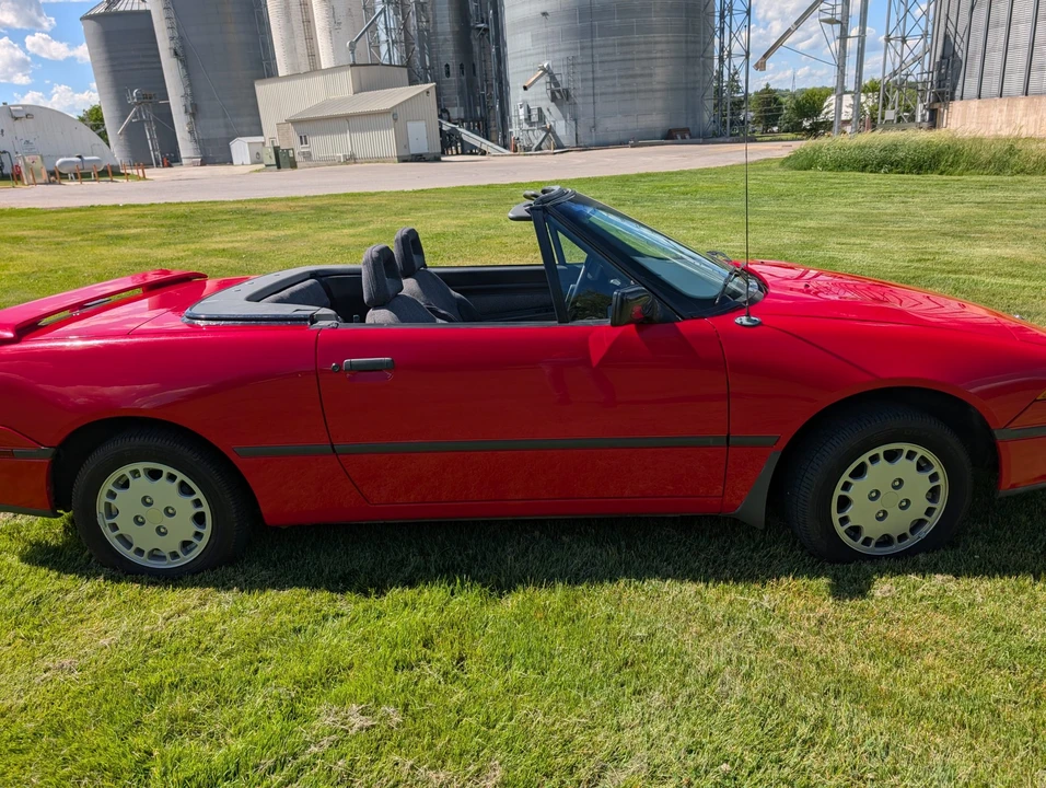 1991 Mercury Capri - Image 17 of 31
