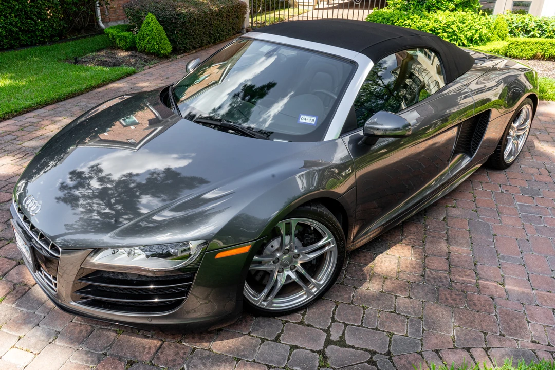 2011 Audi 42 R8 - Image 3 of 31