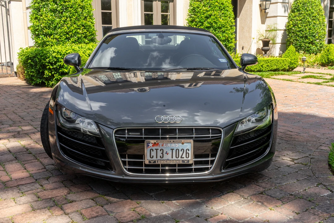 2011 Audi 42 R8 - Image 4 of 31