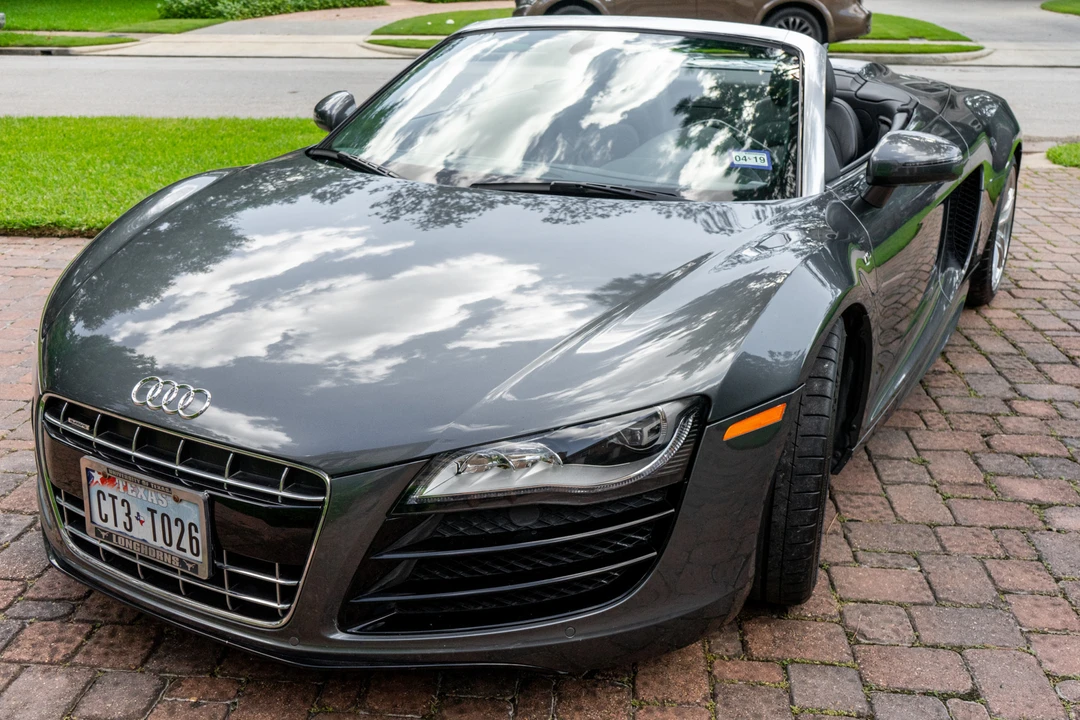 2011 Audi 42 R8 - Image 10 of 31