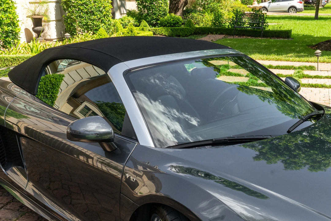 2011 Audi 42 R8 - Image 14 of 31