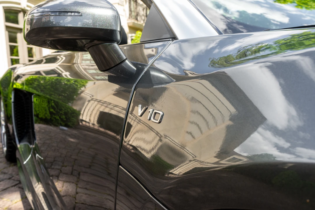2011 Audi 42 R8 - Image 26 of 31