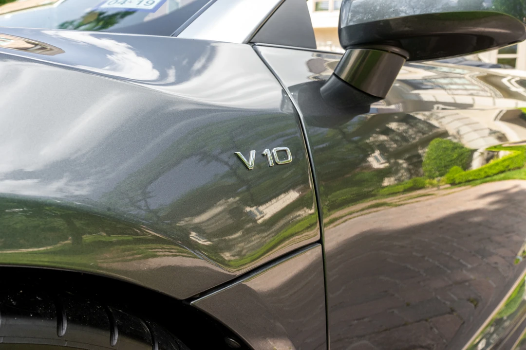 2011 Audi 42 R8 - Image 27 of 31