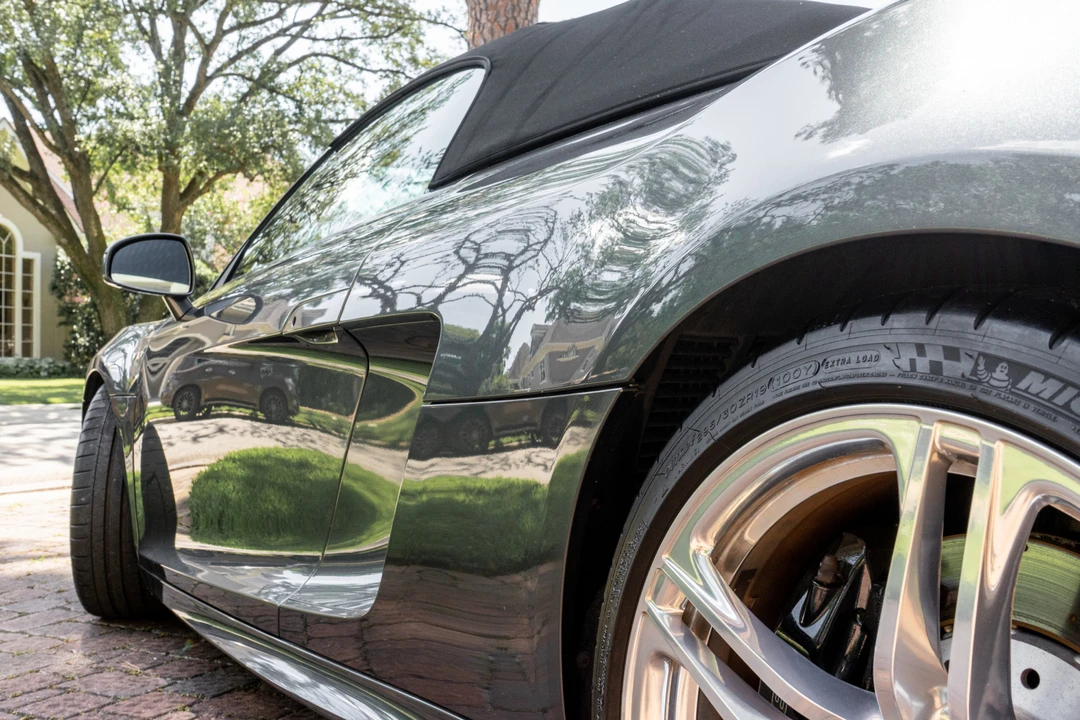 2011 Audi 42 R8 - Image 20 of 31