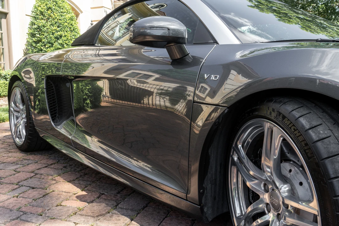 2011 Audi 42 R8 - Image 19 of 31