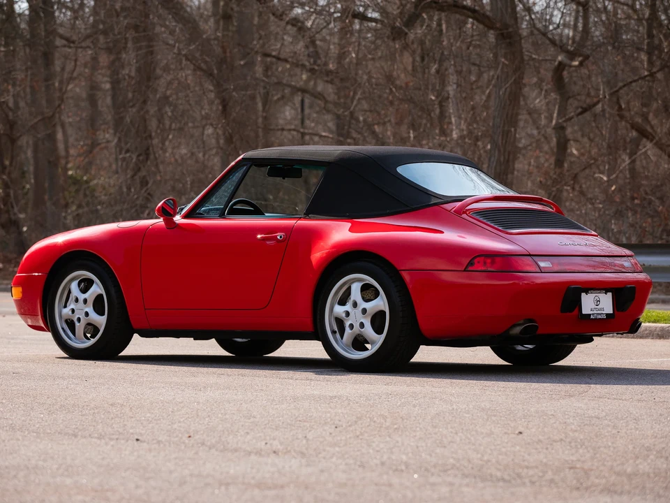1996 Porsche 993 Carrera 4 - Image 12 of 31
