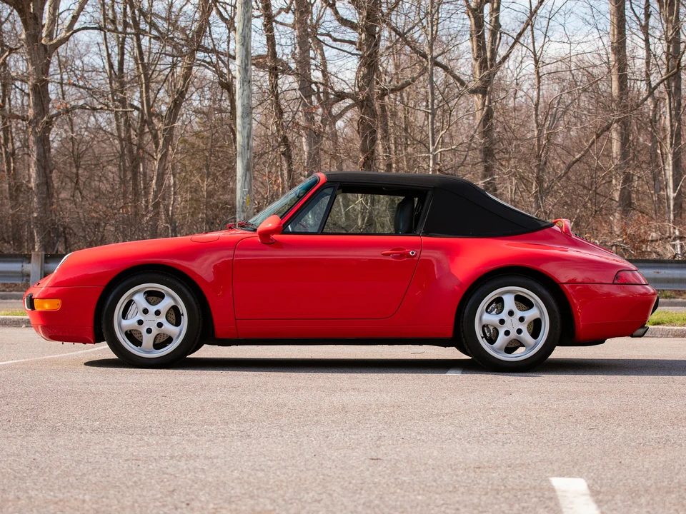 1996 Porsche 993 Carrera 4 - Image 11 of 31