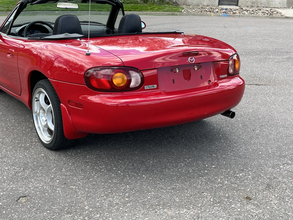 1999 Mazda NB MX-5 Miata - Image 15 of 31