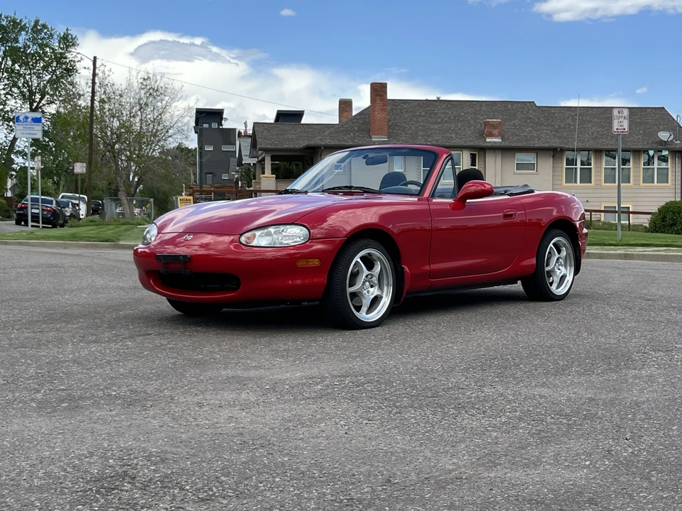 1999 Mazda NB MX-5 Miata - Image 7 of 31