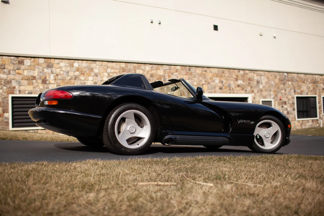 1993 Dodge Viper 1st Gen - Image 15 of 31