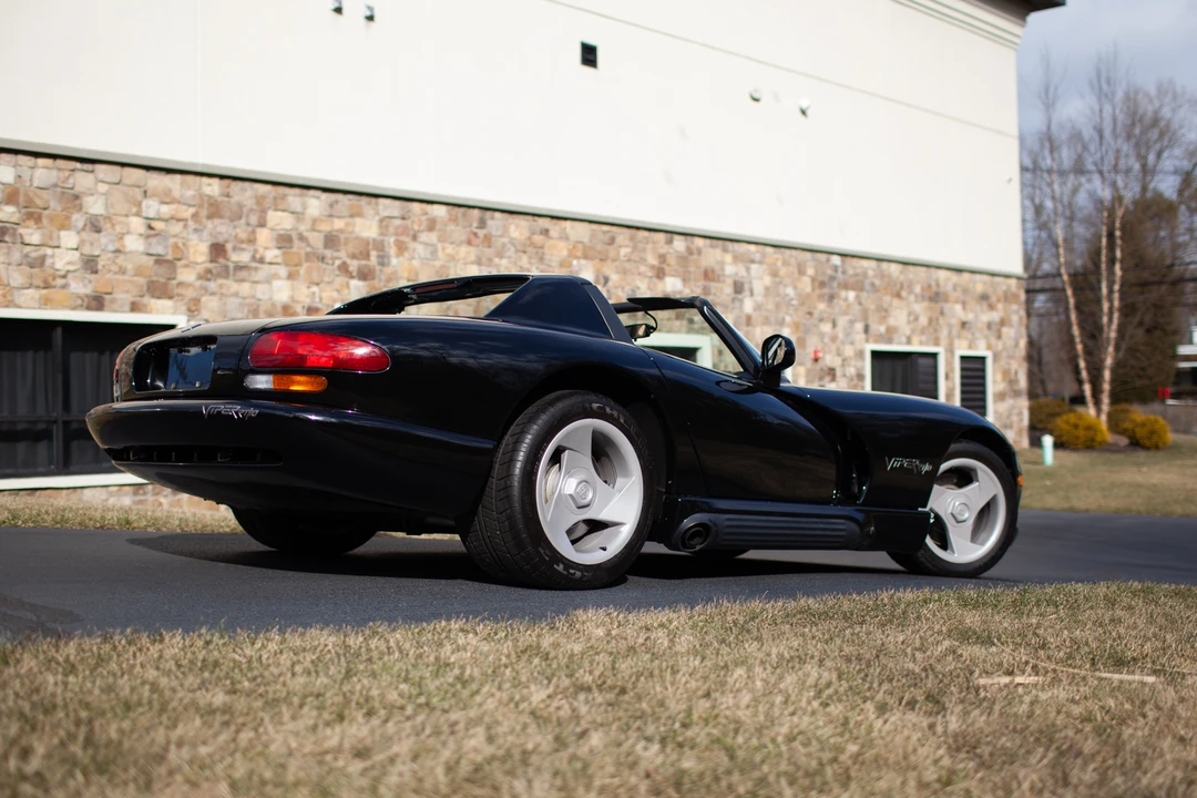 1993 Dodge Viper 1st Gen - Image 14 of 31