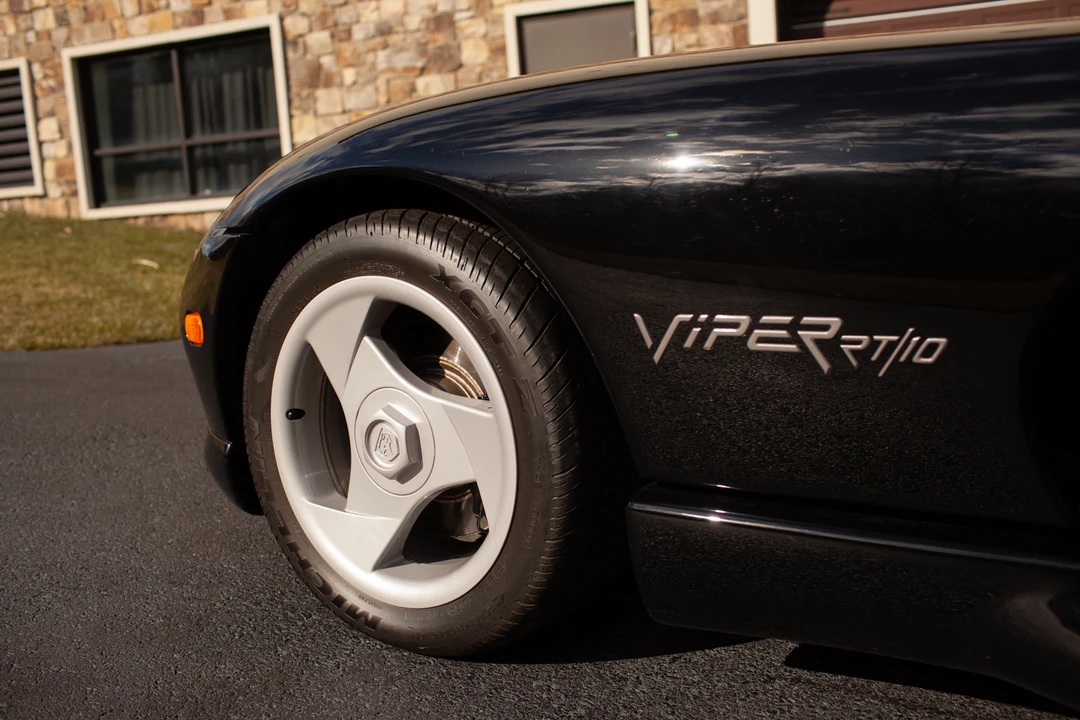1993 Dodge Viper 1st Gen - Image 30 of 31