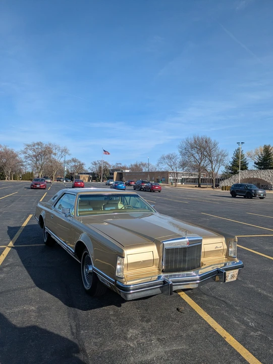 1979 Lincoln Continental Mark V - Image 13 of 31