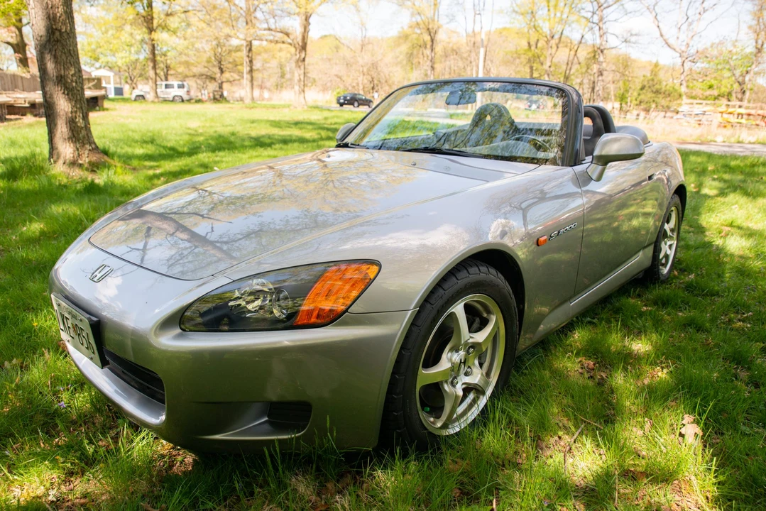 2003 Honda AP1 S2000 - Image 2 of 31