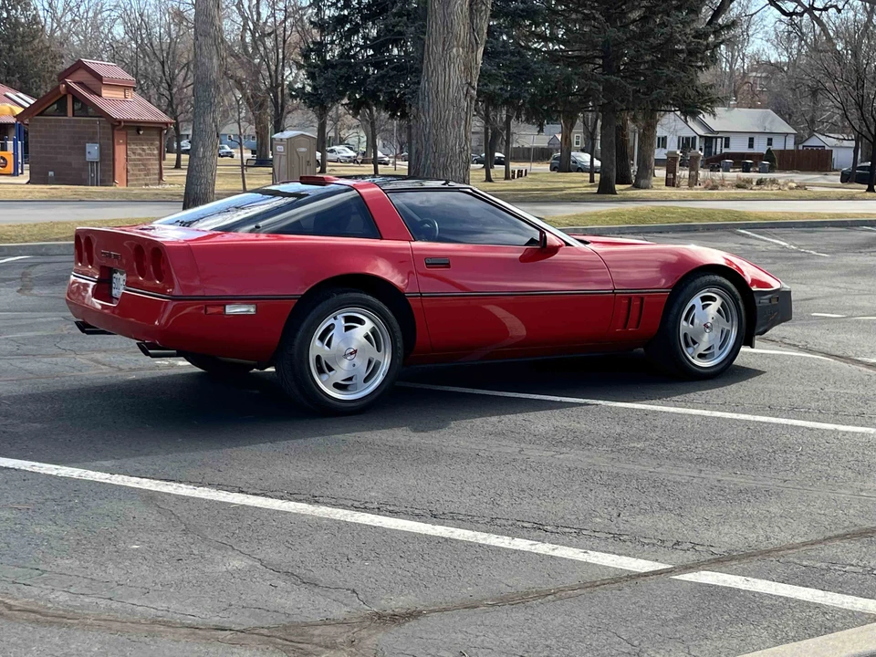 1989 Chevrolet Corvette C4 - Image 13 of 31