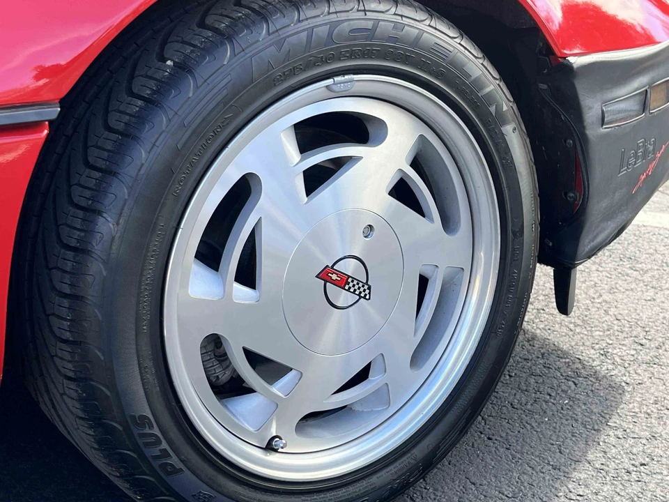1989 Chevrolet Corvette C4 - Image 17 of 31