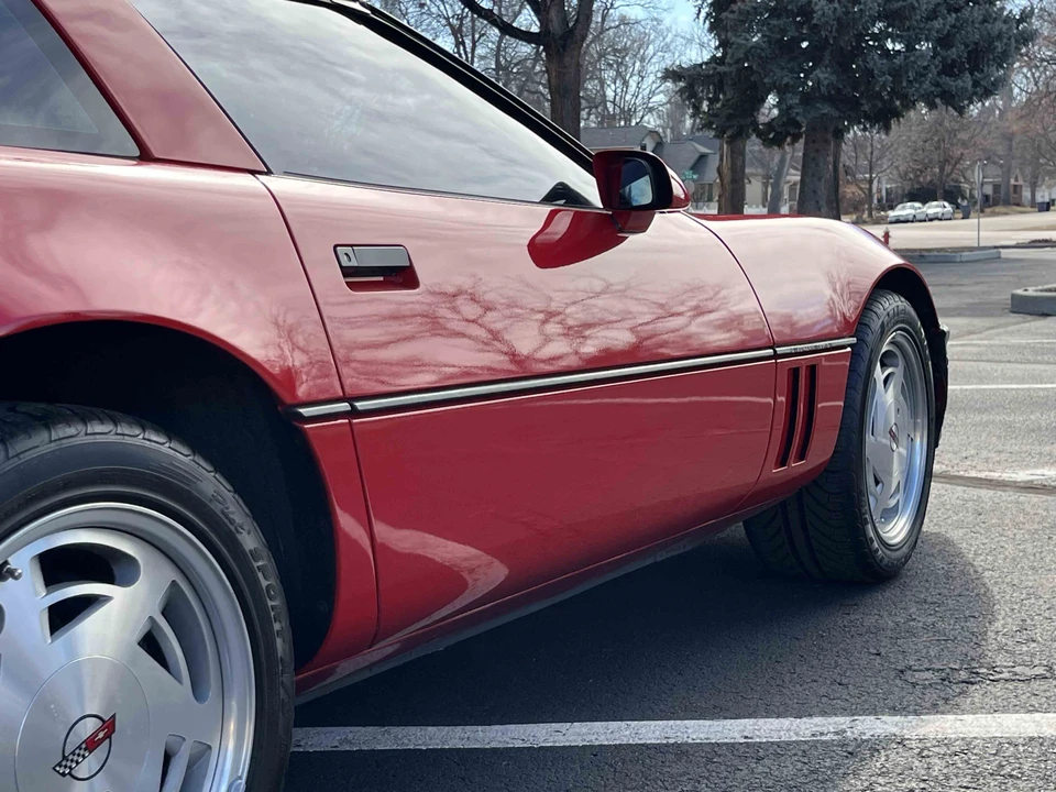 1989 Chevrolet Corvette C4 - Image 21 of 31