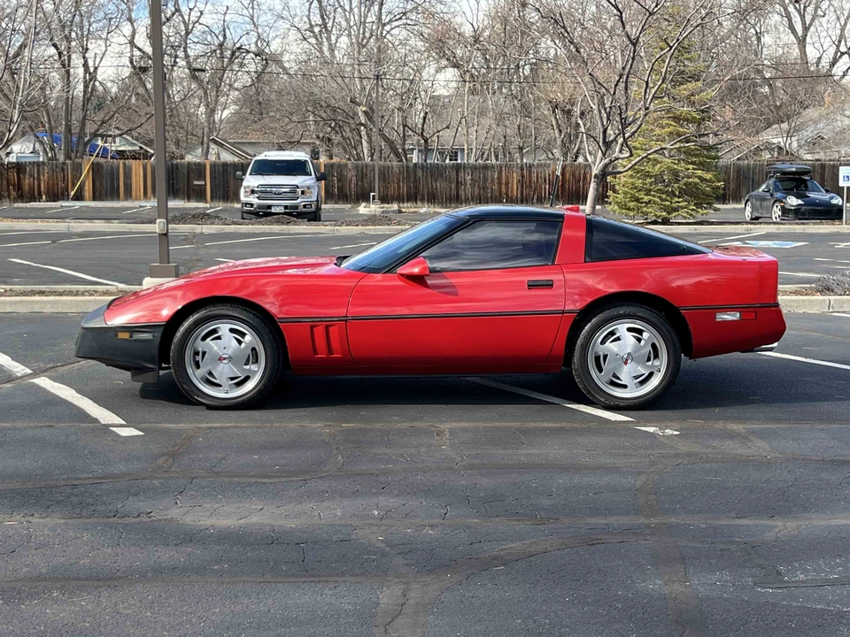 1989 Chevrolet Corvette C4 - Image 7 of 31