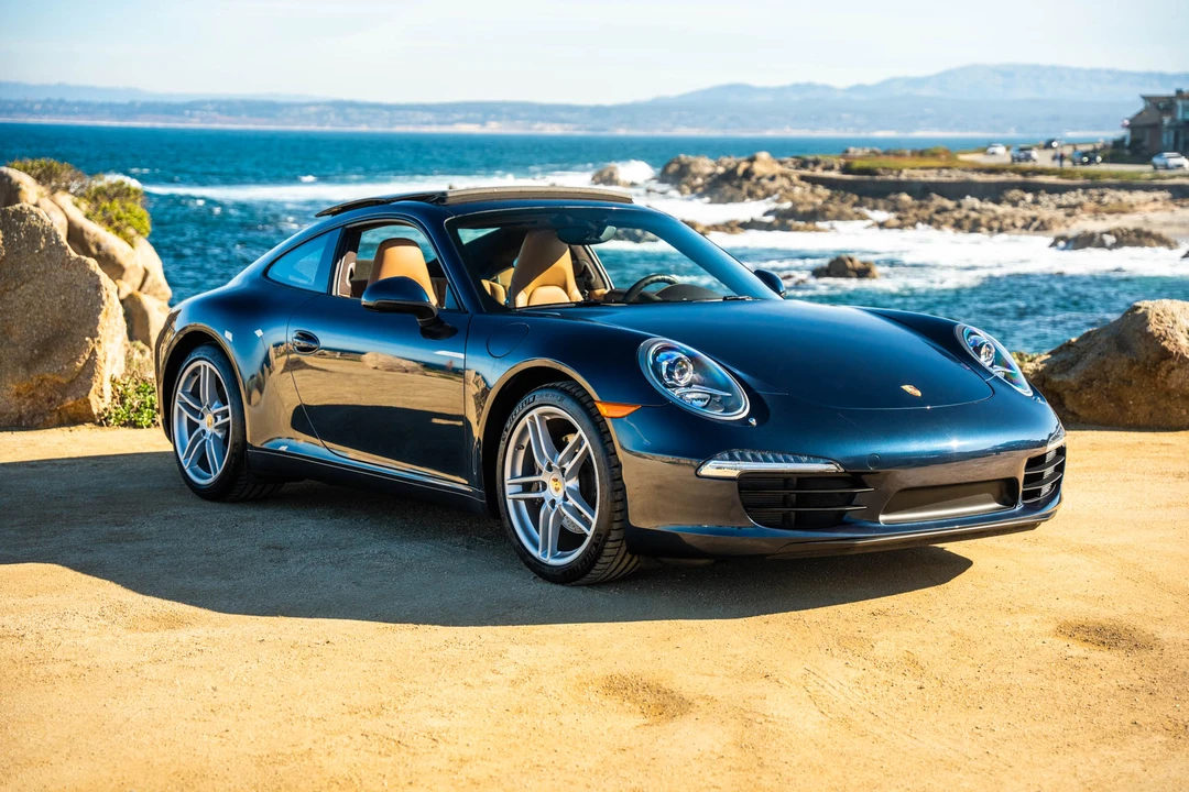 2013 Porsche 991 Carrera - Image 12 of 31