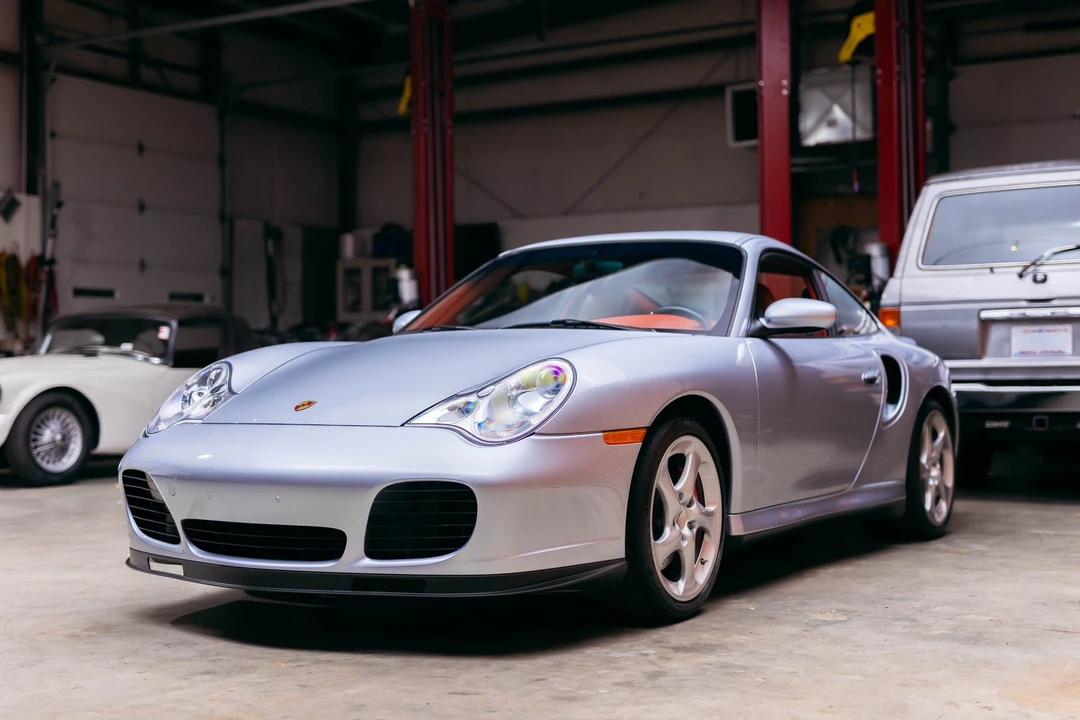 2001 Porsche 996 Turbo - Image 11 of 31
