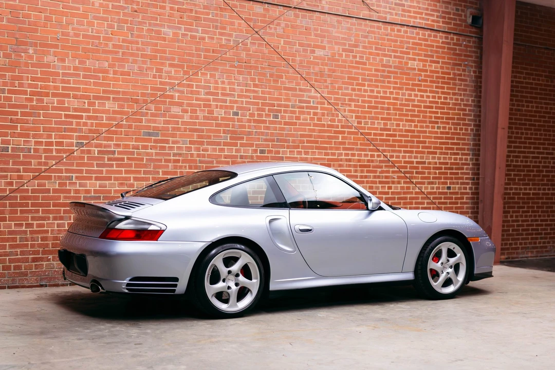2001 Porsche 996 Turbo - Image 15 of 31