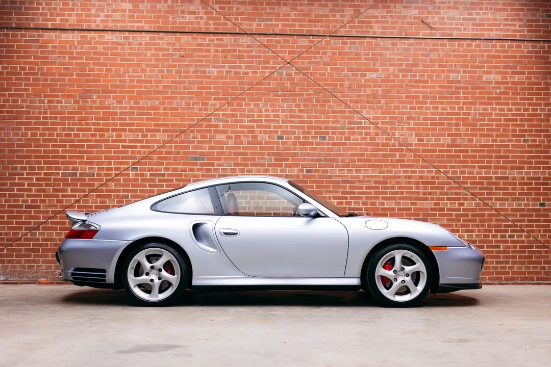 2001 Porsche 996 Turbo - Image 16 of 31