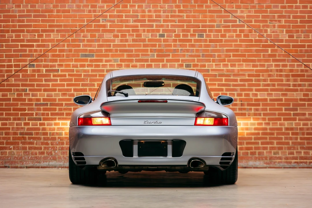 2001 Porsche 996 Turbo - Image 6 of 31
