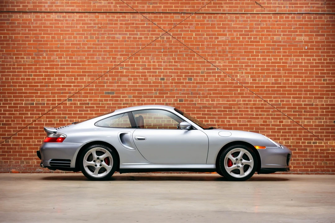 2001 Porsche 996 Turbo - Image 8 of 31