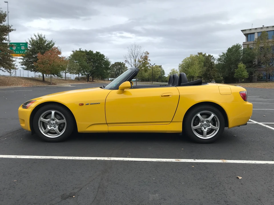 2003 Honda AP1 S2000 - Image 2 of 31