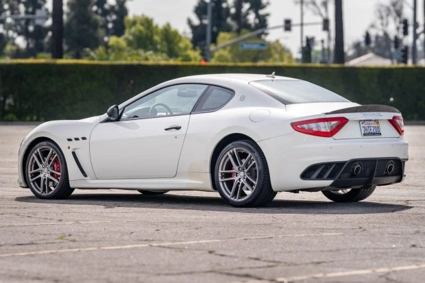 2012 Maserati GranTurismo 1st Gen - Image 2 of 7