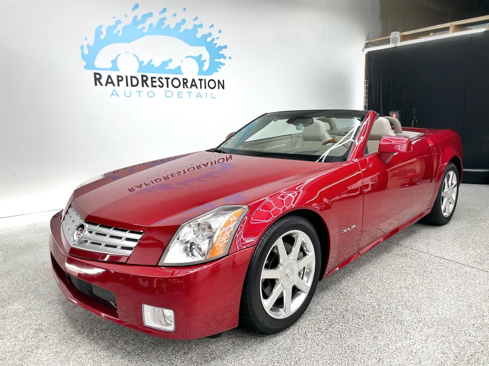 2004 Cadillac XLR - Image 13 of 31