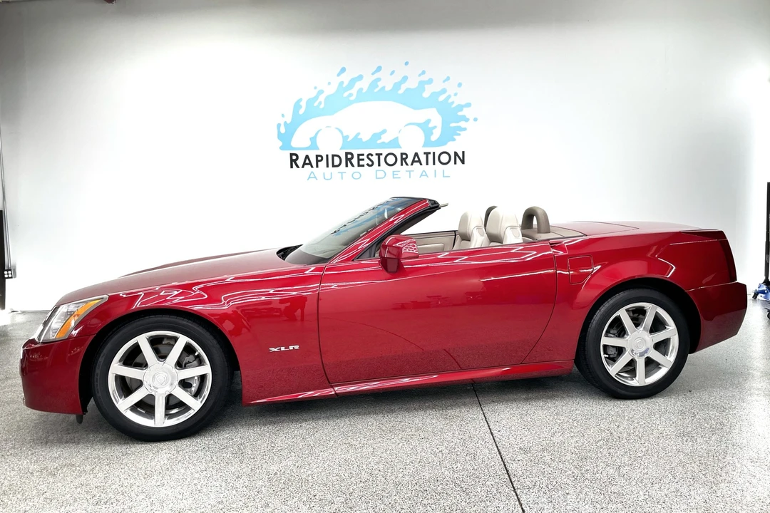 2004 Cadillac XLR - Image 14 of 31