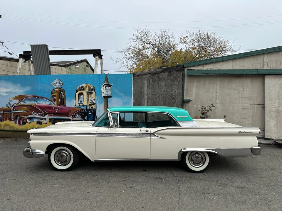 1959 Ford Galaxie 1st Gen - Image 17 of 31