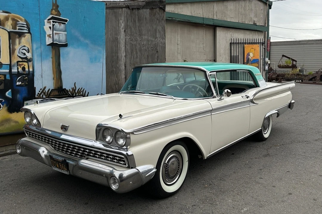 1959 Ford Galaxie 1st Gen - Image 3 of 31