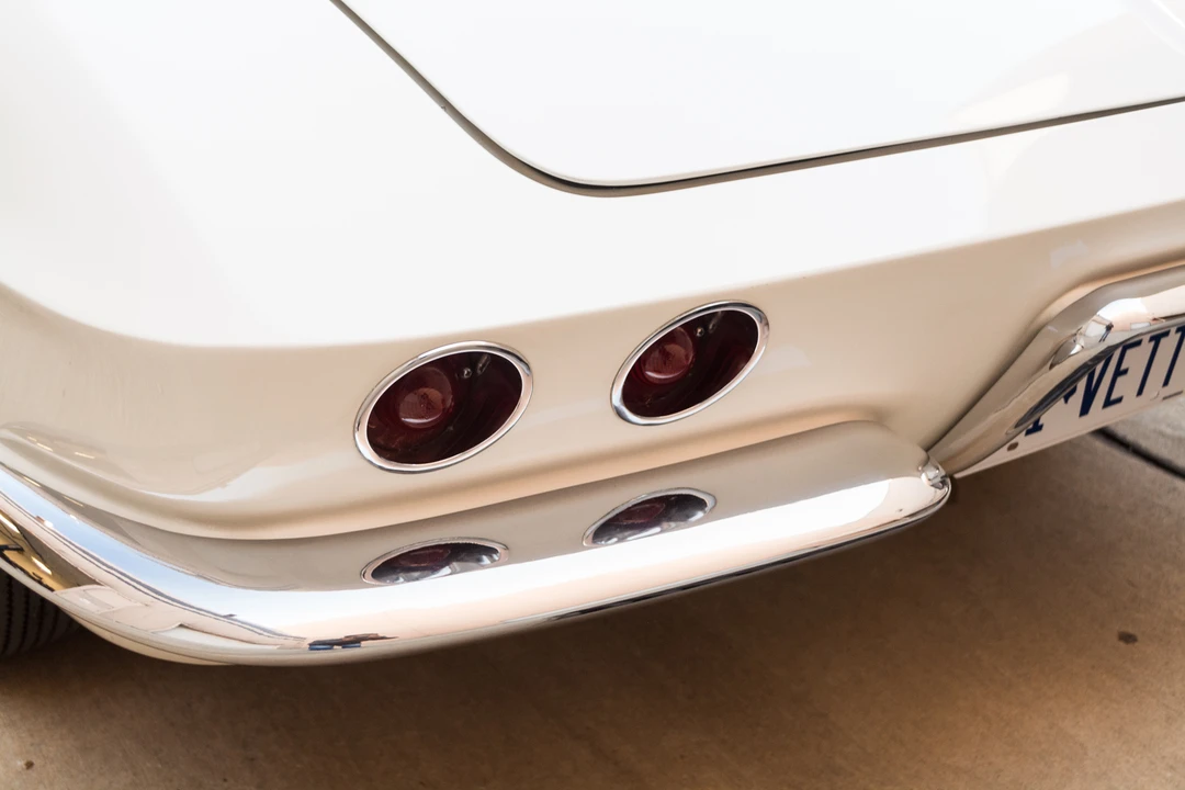 1961 Chevrolet Corvette C1 - Image 17 of 31