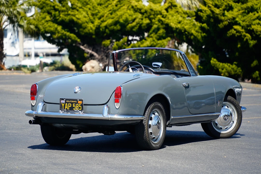 1962 Alfa Romeo Giulietta - Image 9 of 31