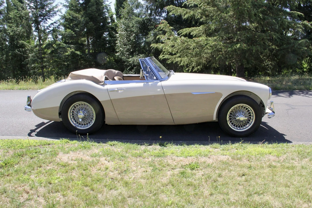 1963 Austin-Healey 3000 Mark II - Image 8 of 31