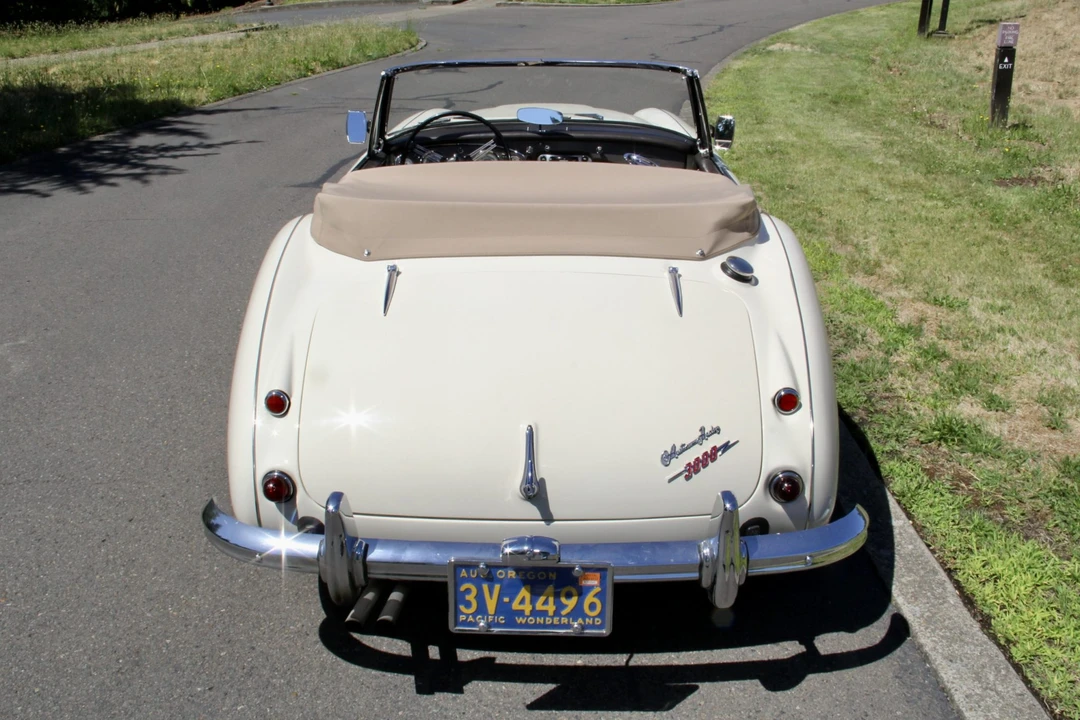 1963 Austin-Healey 3000 Mark II - Image 6 of 31