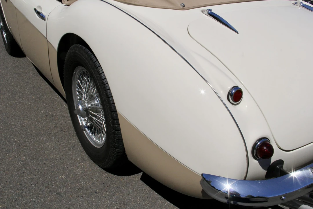 1963 Austin-Healey 3000 Mark II - Image 19 of 31