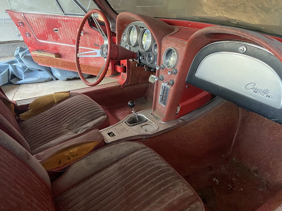 1963 Chevrolet Corvette C2 - Image 31 of 31