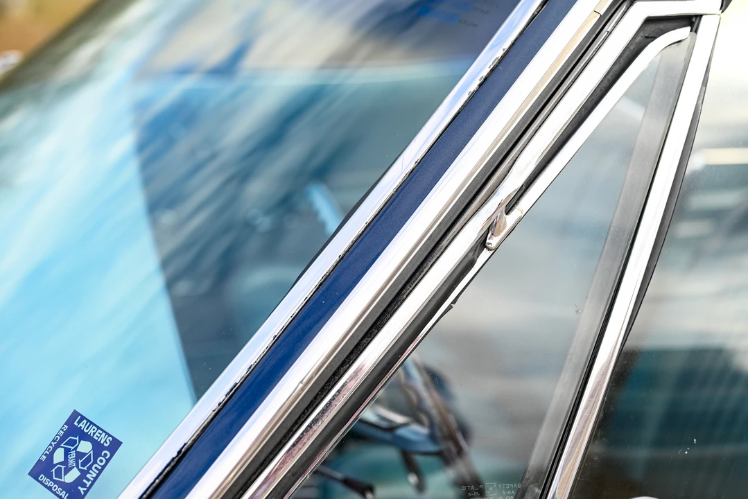1965 Chevrolet Impala SS 4th Gen - Image 30 of 31