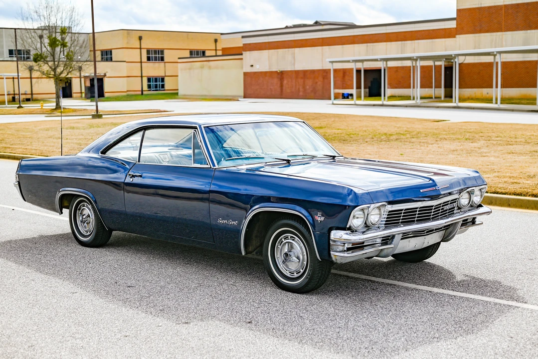 1965 Chevrolet Impala SS 4th Gen - Image 11 of 31