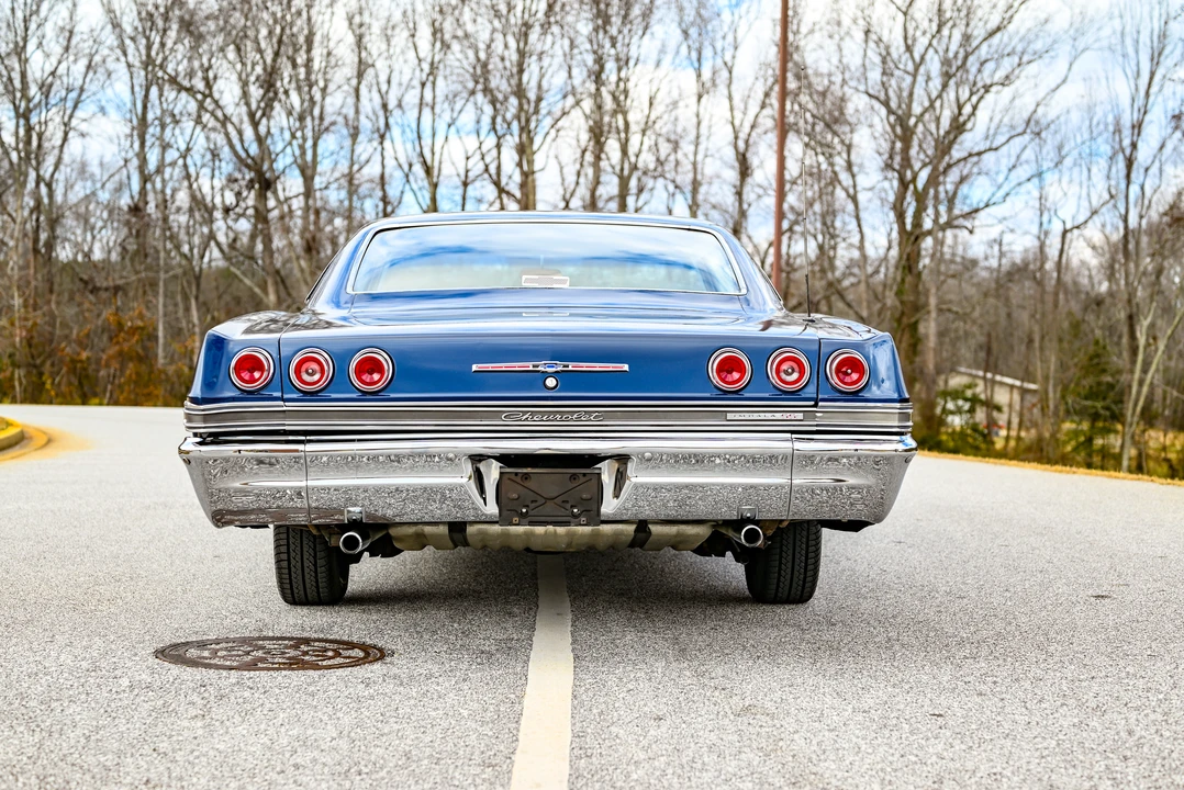 1965 Chevrolet Impala SS 4th Gen - Image 17 of 31